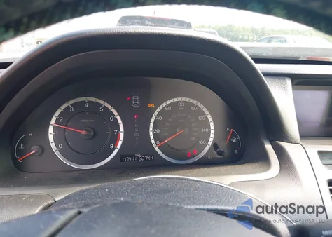 2010 Honda Accord Exl z USA, uszkodzony, nr VIN 1HGCP2F83AA150117